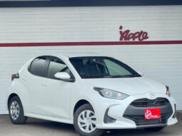 TOYOTA YARIS 2023 PEARL
