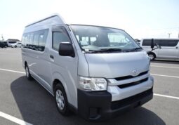
										TOYOTA HIACE COMMUTER 2018 14 SEATS full									