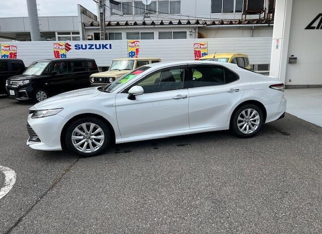 
								TOYOTA CAMRY 2017 PEARL WHITE full									