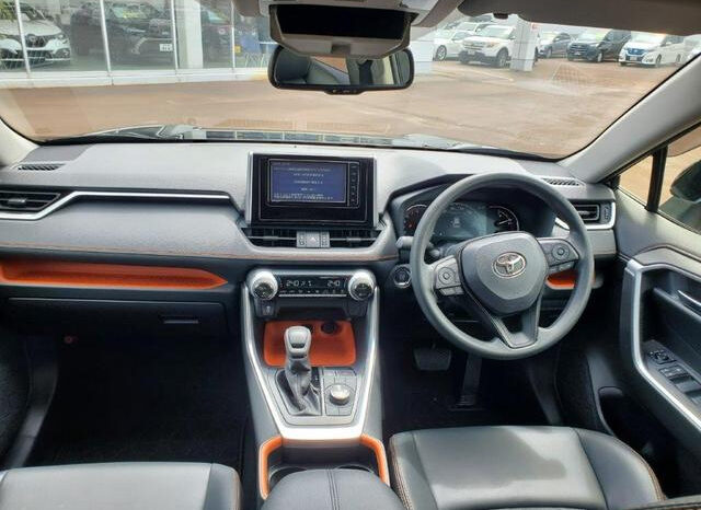 
								TOYOTA RAV4 2020 BLACK M full									