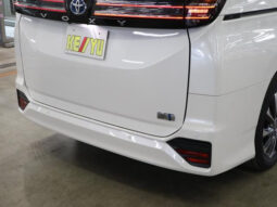 
										TOYOTA VOXY 2024 PEARL WHITE full									