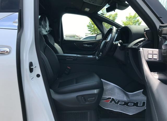 
								TOYOTA VOXY 2024 PEARL WHITE full									