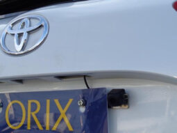 
										TOYOTA VITZ 2020 WHITE M full									