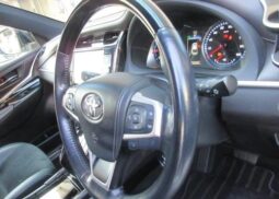 
										TOYOTA Harrier 2015 white full									
