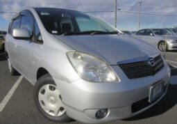 Toyota Corolla Spacio 2003Silver