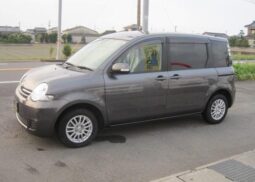 
										TOYOTA SIENTA 2009 full									
