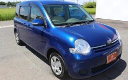 TOYOTA SIENTA 2010 BLUE