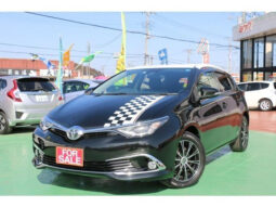 TOYOTA AURIS 2018 BLACK