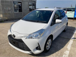 TOYOTA VITZ 2018 WHITE