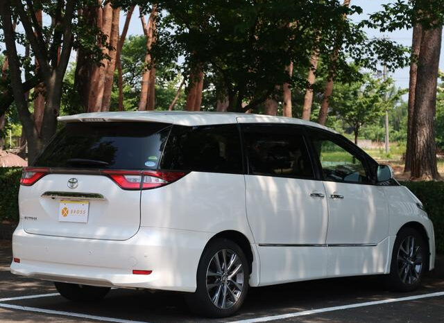 
								TOYOTA ESTIMA 2016 PEARL full									