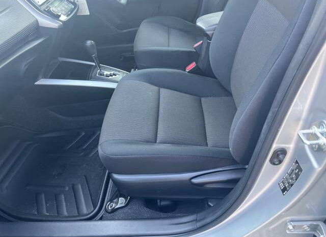 
								TOYOTA COROLLA FIELDER 2014 SILVER full									