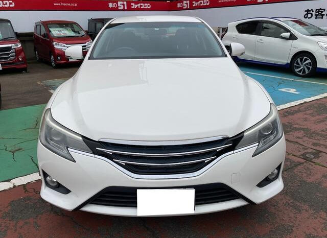 
								TOYOTA MARK X 2013 PEARL WHITE full									