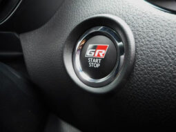
										TOYOTA C HR 2023 BLACK M full									