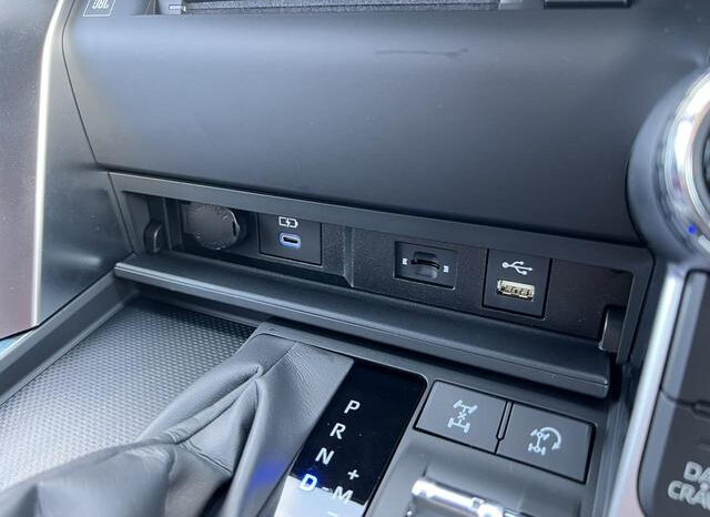 
								TOYOTA LAND CRUISER 2023 BLACK full									