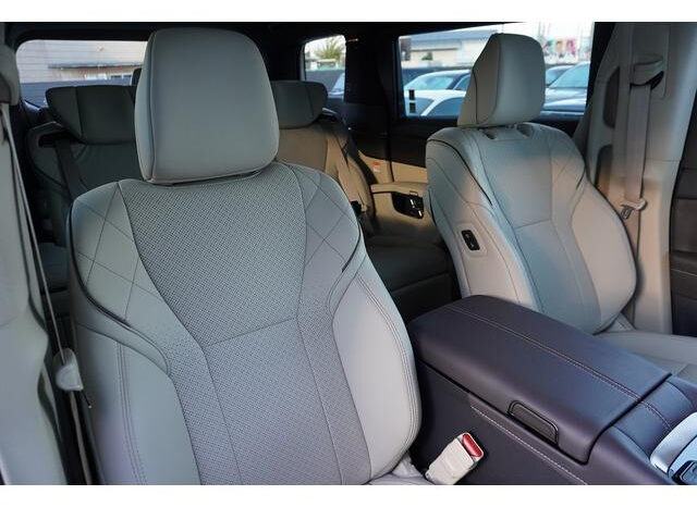 
								TOYOTA ALPHARD 2023 PEARL full									