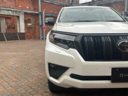 
										TOYOTA LAND CRUISER PRADO 2023 WHITE full									
