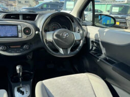 
										TOYOTA VITZ 2011 BLACK M full									