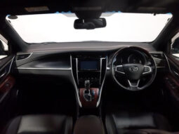 
										TOYOTA HARRIER 2016 BLACK full									