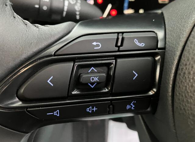 
								TOYOTA YARIS CROSS 2023 BLACK full									