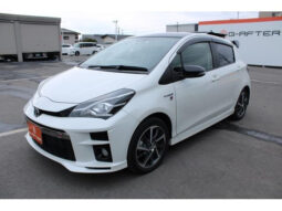 TOYOTA VITZ 2017 PEARL