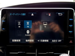 
										TOYOTA ESTIMA HYBRID 2017 PEARL WHITE full									