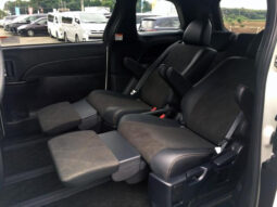 
										TOYOTA ESTIMA HYBRID 2017 PEARL WHITE full									