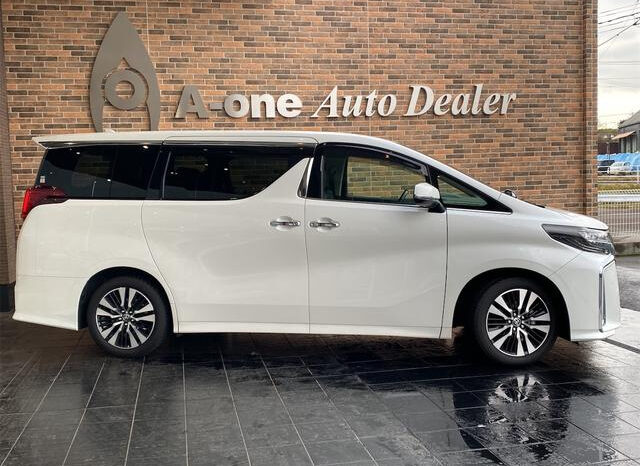 
								TOYOTA ALPHARD 2022 PEARL full									