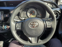 
										TOYOTA VITZ 2019 RED M full									