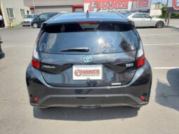 
										TOYOTA AQUA 2022 BLACK M full									
