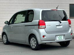 
										TOYOTA PORTE 2017 SILVER full									