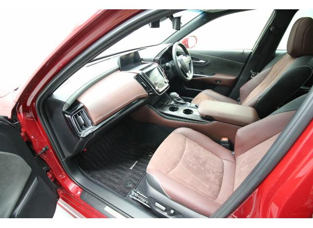 
								TOYOTA CROWN 2019 RED M full									