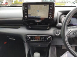 
										TOYOTA YARIS 2020 RED full									