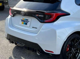 
										TOYOTA GR YARIS 2023 PEARL full									