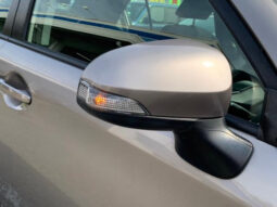 
										TOYOTA COROLLA AXIO 2018 LIGHT GRAY M full									