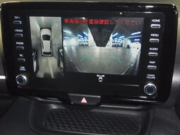 
										TOYOTA YARIS 2020 SILVER M full									