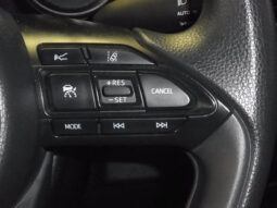 
										TOYOTA YARIS 2020 SILVER M full									