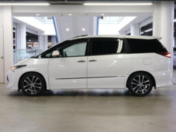 TOYOTA ESTIMA 2018 PEARL WHITE