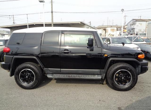 
								TOYOTA FJ CRUISER 2016 BLACK II full									
