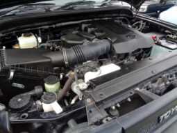 
										TOYOTA FJ CRUISER 2016 BLACK II full									