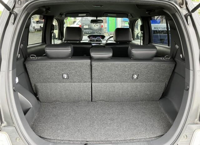 
								TOYOTA BB 2016 BLACK full									