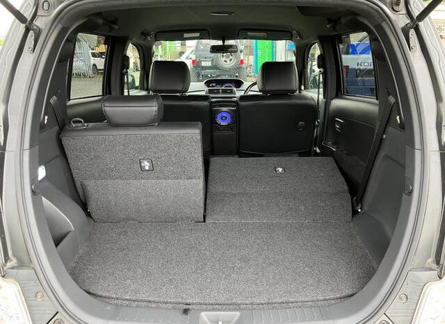 
								TOYOTA BB 2016 BLACK full									