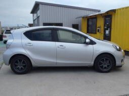 TOYOTA AQUA 2014 SILVER M