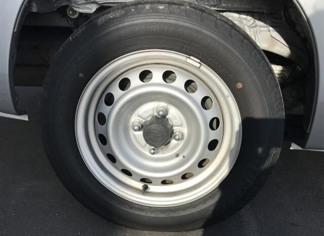 
								TOYOTA SUCCEED 2019 SILVER full									