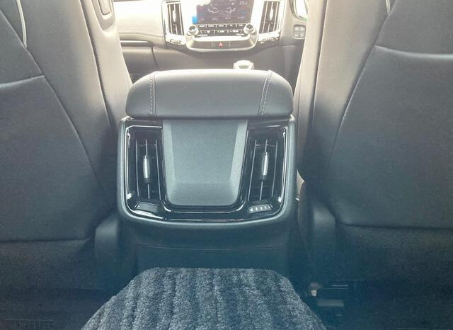 
								TOYOTA CROWN 2019 BLACK full									