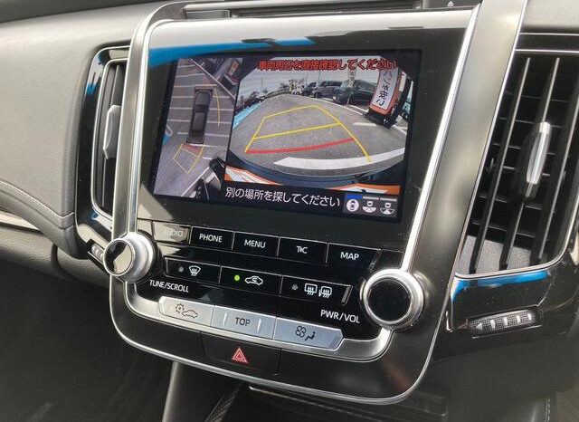 
								TOYOTA CROWN 2019 BLACK full									
