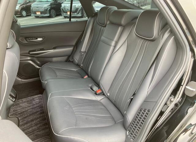 
								TOYOTA CROWN 2019 BLACK full									