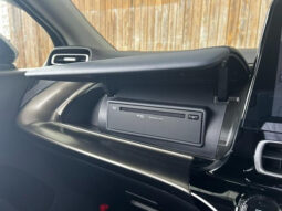 
										TOYOTA AQUA 2021 SILVER M full									