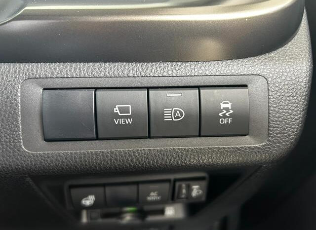 
								TOYOTA AQUA 2021 SILVER M full									