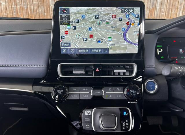
								TOYOTA AQUA 2021 SILVER M full									