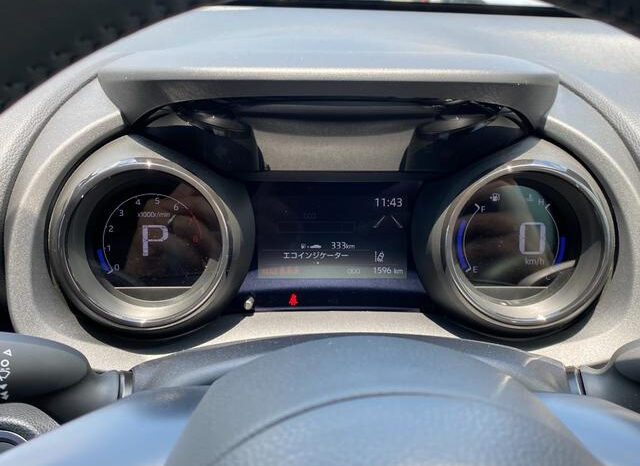 
								TOYOTA YARIS 2023 BROWN full									